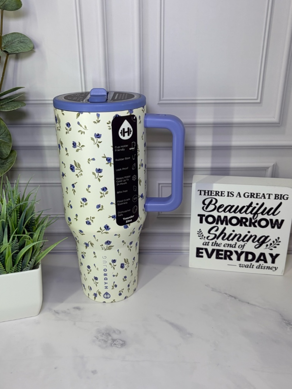 HydroJug Indigo Blossom 32oz Traveler BNWT